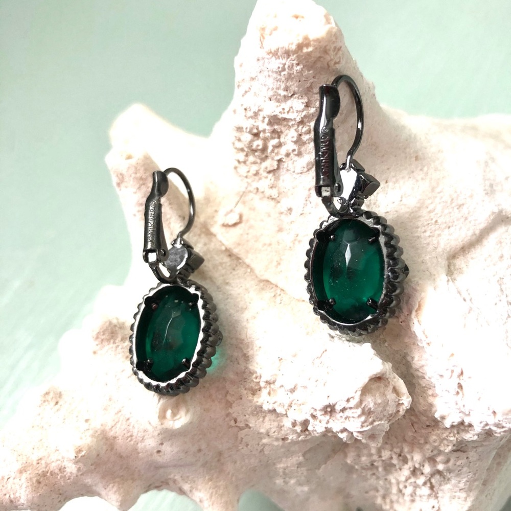 Earrings - Picture 2 of 3